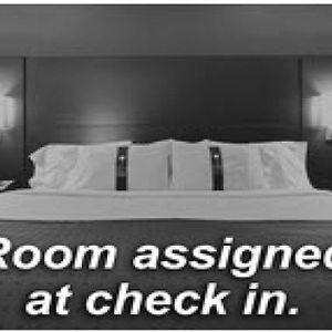 Holiday Inn Express Hotel & Suites Barrie By Ihg